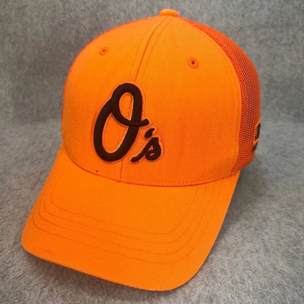 O's Script Mens Orange MLB Trucker Hat Mesh Snapback OSFM